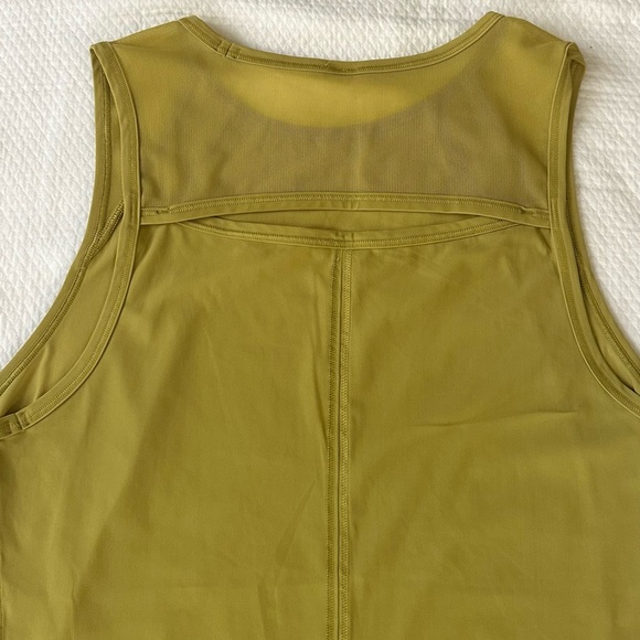 Lululemon Sculpt Tank - Yellow Pear SZ 4 - Picture 5 of 6